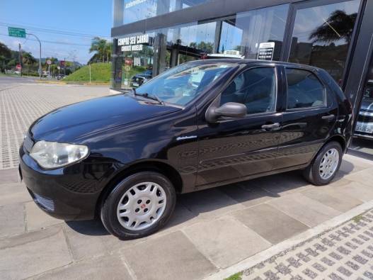 FIAT - PALIO - 2008/2009 - Preta - R$ 22.000,00