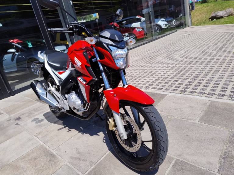 HONDA - CB 250F TWISTER - 2017/2017 - Vermelha - R$ 17.000,00