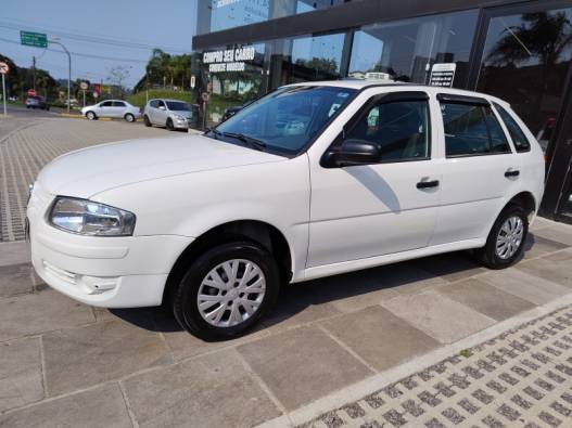 VOLKSWAGEN - GOL - 2013/2014 - Branca - R$ 25.000,00