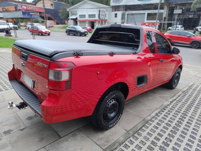 CHEVROLET - MONTANA - 2014/2015 - Vermelha - R$ 48.000,00