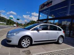 CITROËN - C4 - 2010/2011 - Prata - R$ 32.000,00