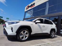 TOYOTA - RAV4 - 2020/2021 - Branca - R$ 219.000,00