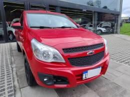 CHEVROLET - MONTANA - 2014/2015 - Vermelha - R$ 48.000,00