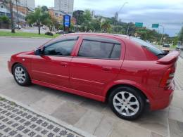 CHEVROLET - ASTRA - 2008/2009 - Vermelha - R$ 32.000,00