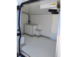 RENAULT - MASTER - 2012/2013 - Branca - R$ 99.999,00