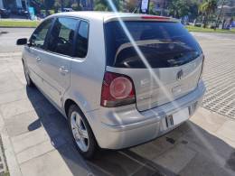 VOLKSWAGEN - POLO - 2006/2008 - Prata - R$ 33.000,00